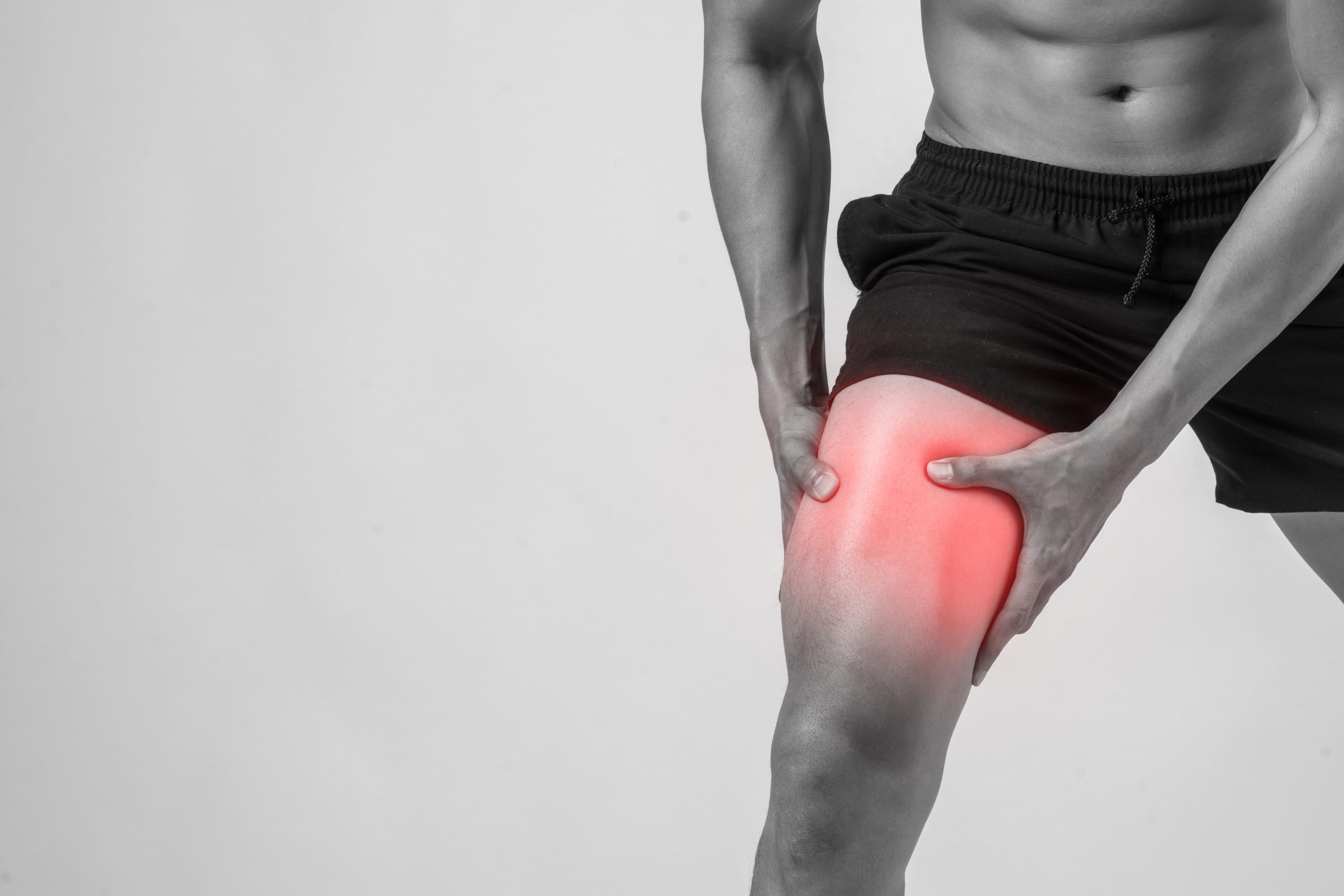 Nyeri sendi yang simetris, biasanya mempengaruhi sendi kecil di tangan dan kaki